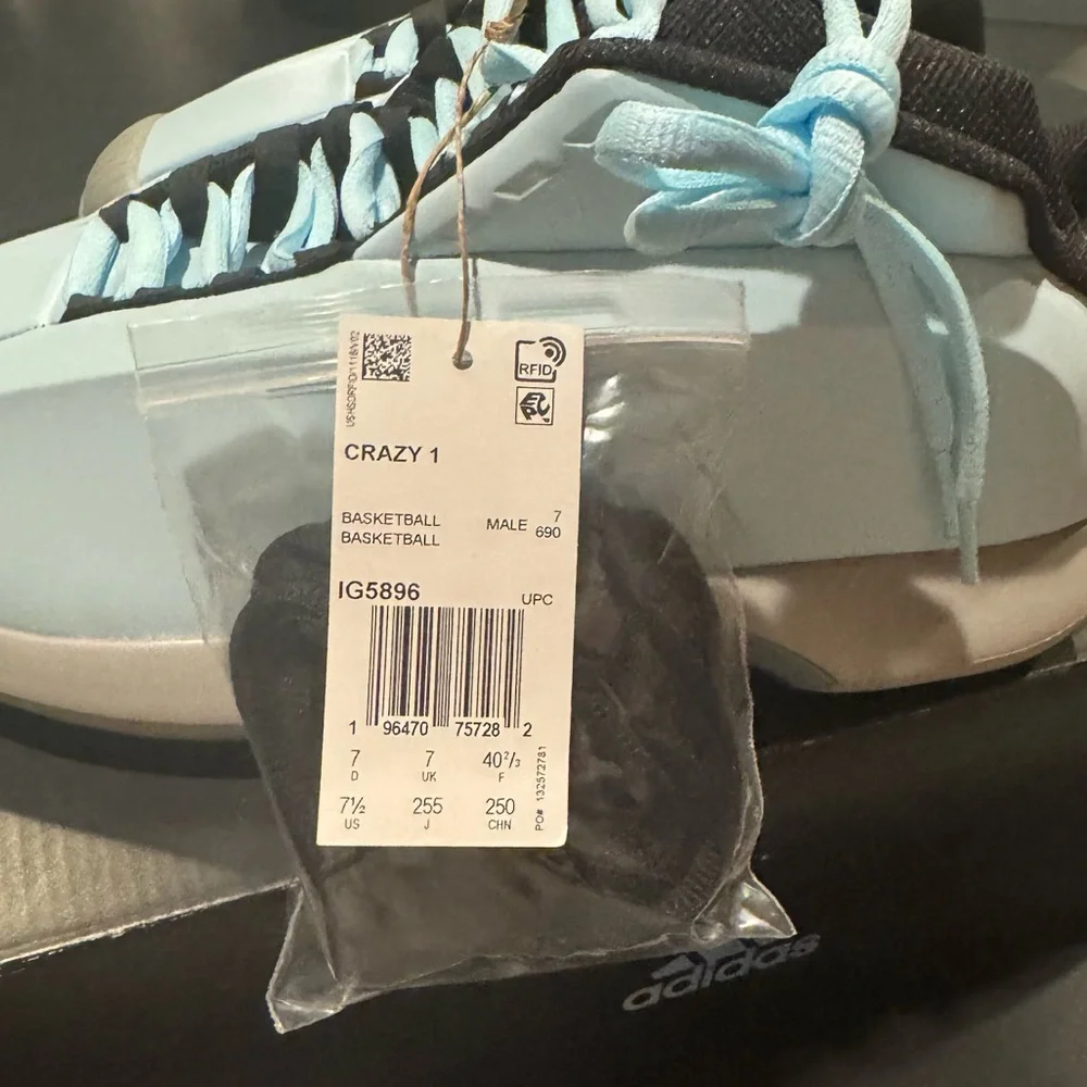 Adidas Originals Crazy 1 Kobe Basketball Shoes, Icy Blue, Size 7.5 Men’s - Picture 3 of 11